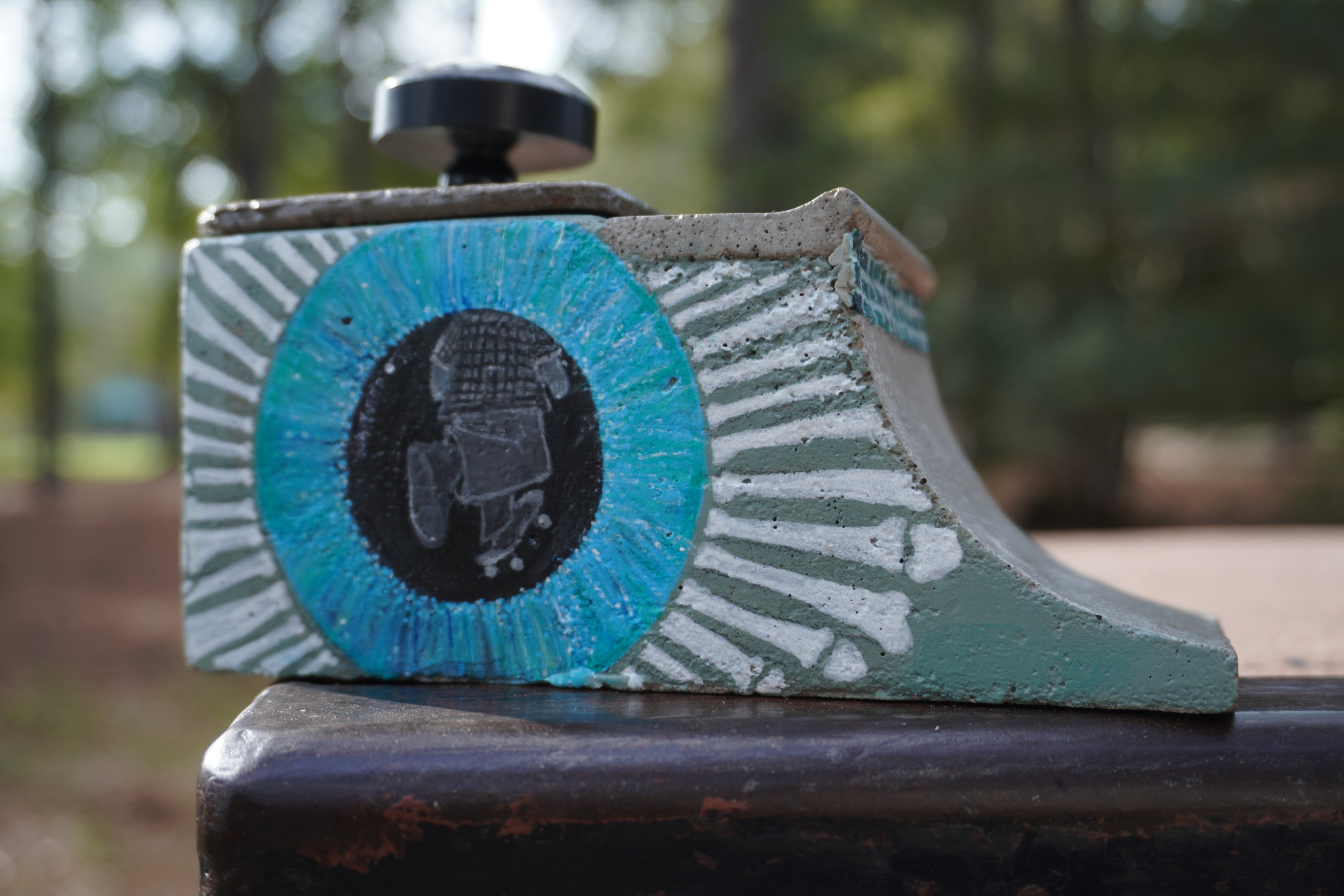 'An Eye for Skating' Jar